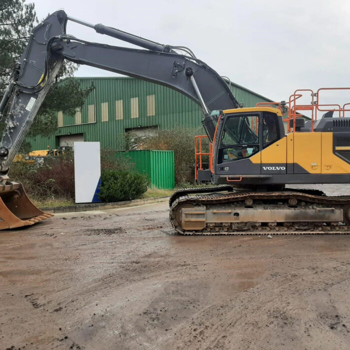 Volvo EC380EL - 2022