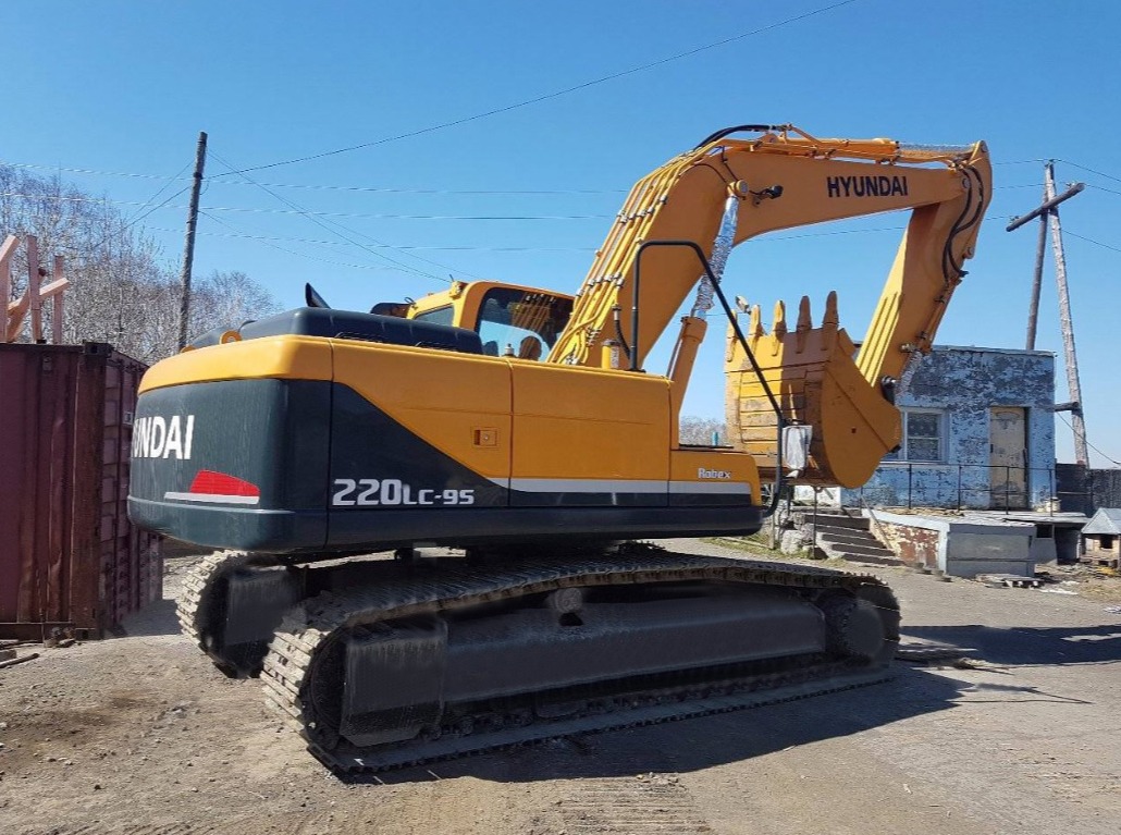 Hyundai R220LC - 2021