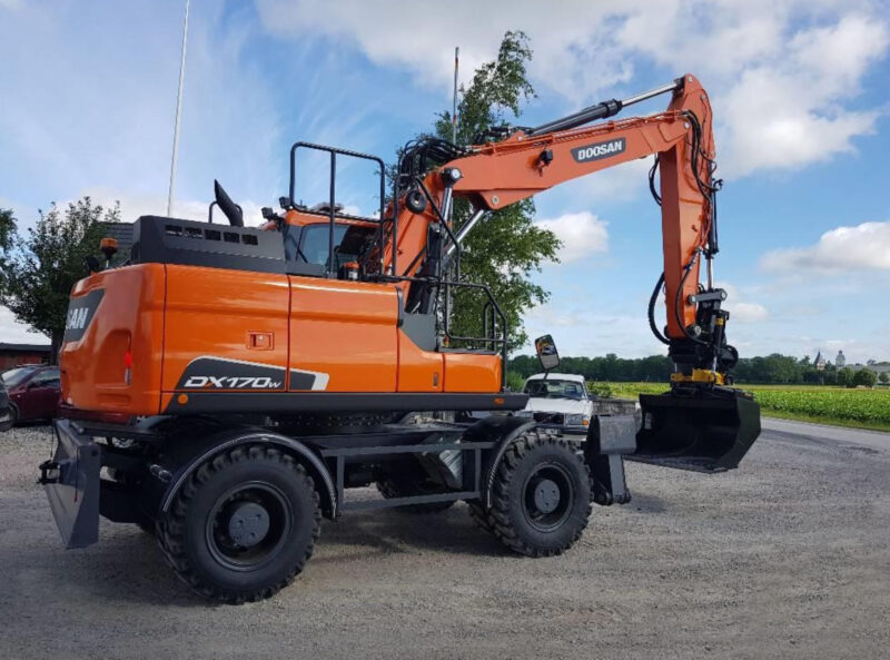 DOOSAN DX170W - 2021